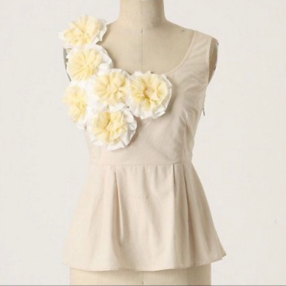 Size 8 Floreat Cream Big Flowers Accent Peplum Top